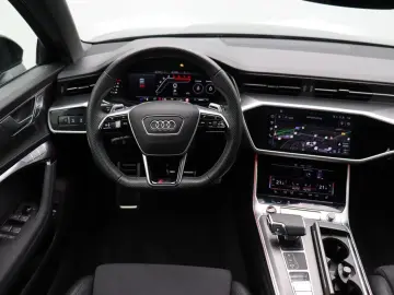 AUDI RS6 Avant 4.0 TFSI quattro