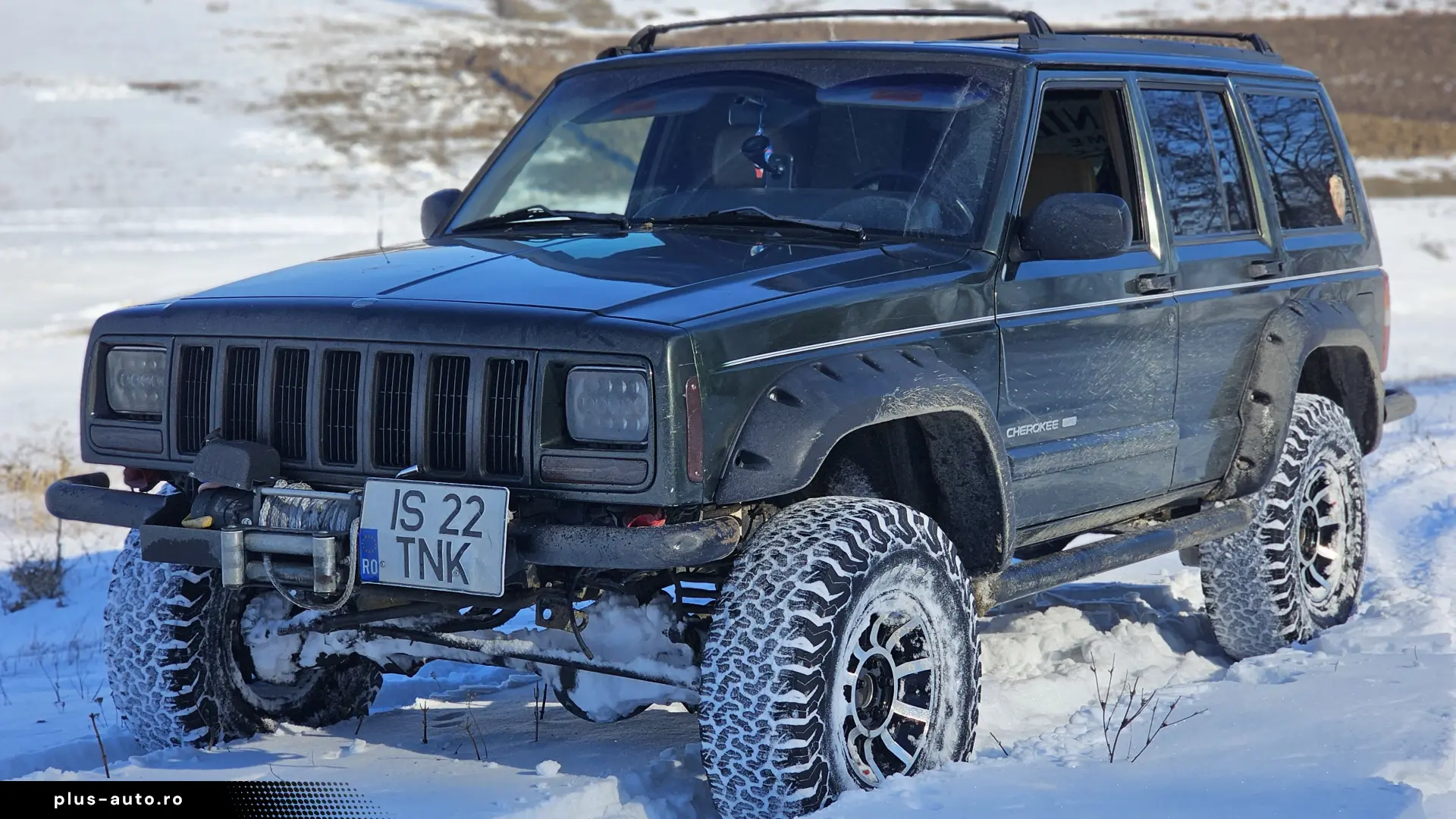 Jeep Cherokee 4.0 Limited Utilitar  N1