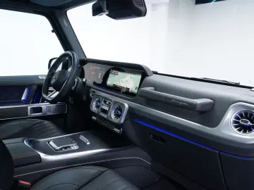 MERCEDES-BENZ G 450 d AMG