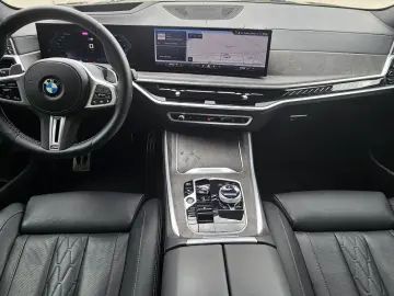 BMW X5 M60i M Sport