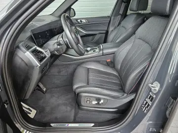 BMW X5 M60i M Sport