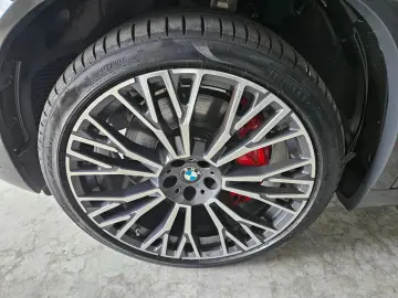 BMW X5 M60i M Sport