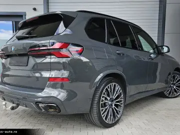 BMW X5 M60i M Sport