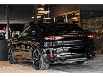 Porsche Cayenne Coupé E-Hybrid Platinum Edition PANO