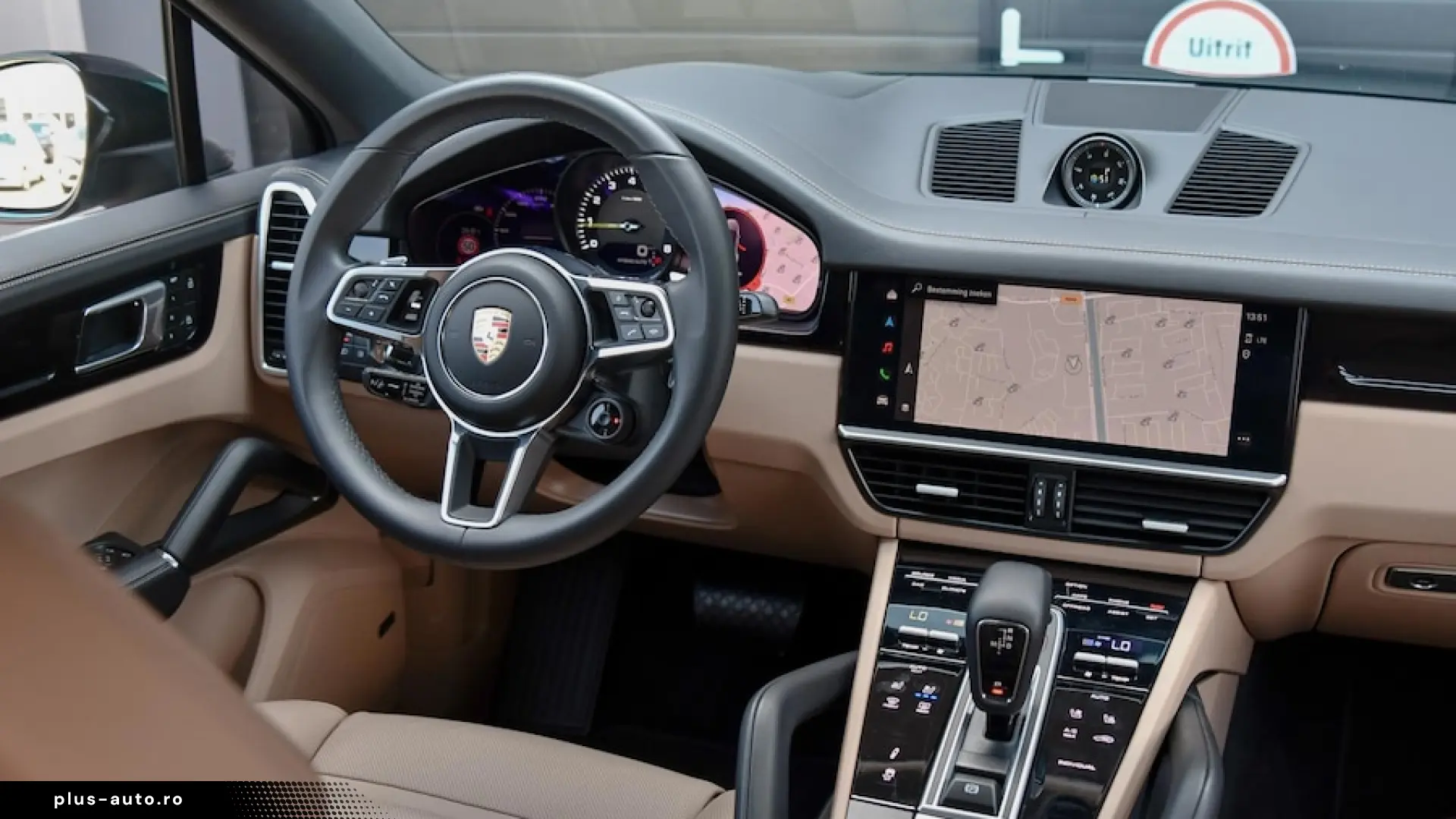 Porsche Cayenne Coupé E-Hybrid Platinum Edition PANO