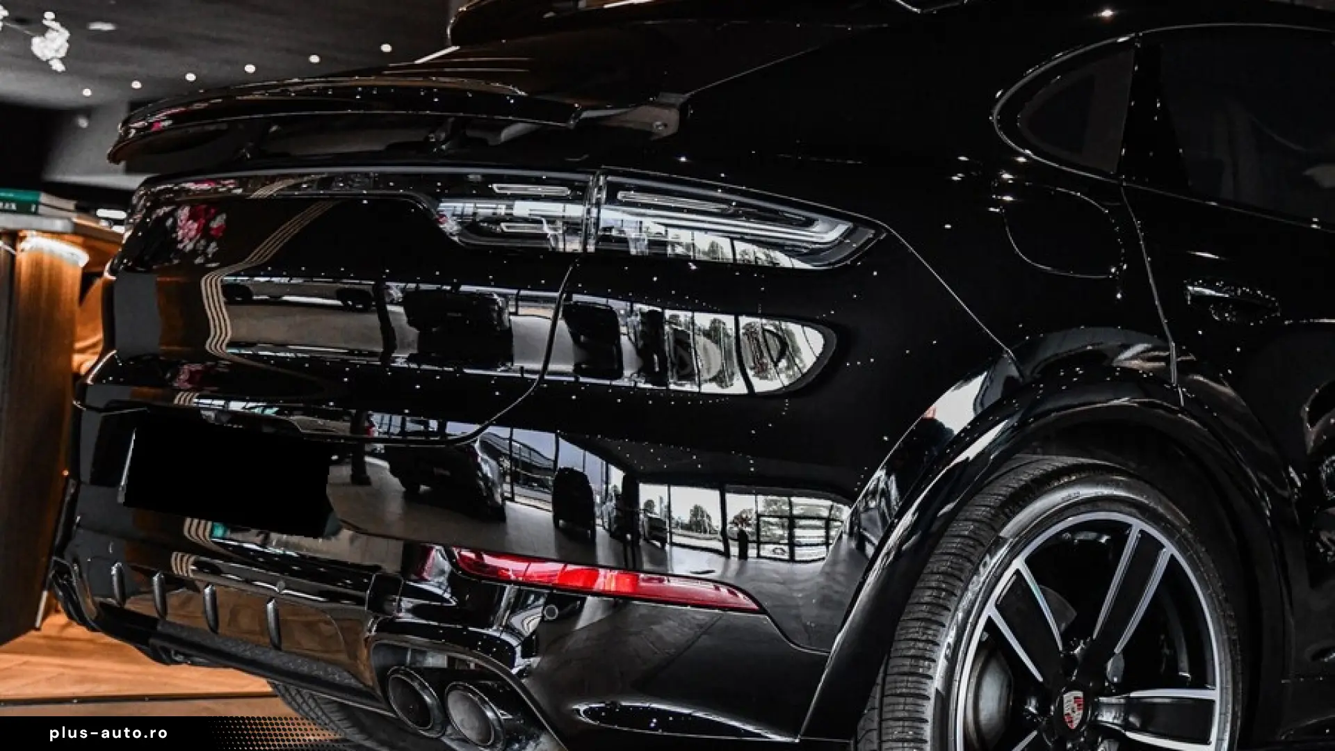 Porsche Cayenne Coupé E-Hybrid Platinum Edition PANO