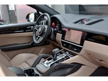 Porsche Cayenne Coupé E-Hybrid Platinum Edition PANO