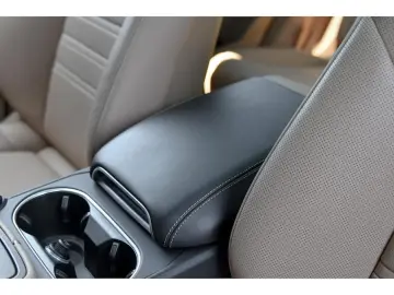 Porsche Cayenne Coupé E-Hybrid Platinum Edition PANO