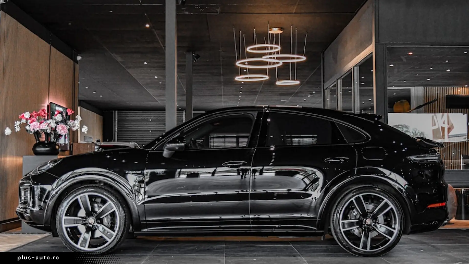 Porsche Cayenne Coupé E-Hybrid Platinum Edition PANO
