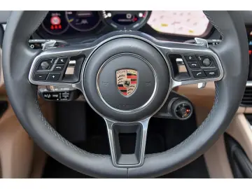 Porsche Cayenne Coupé E-Hybrid Platinum Edition PANO