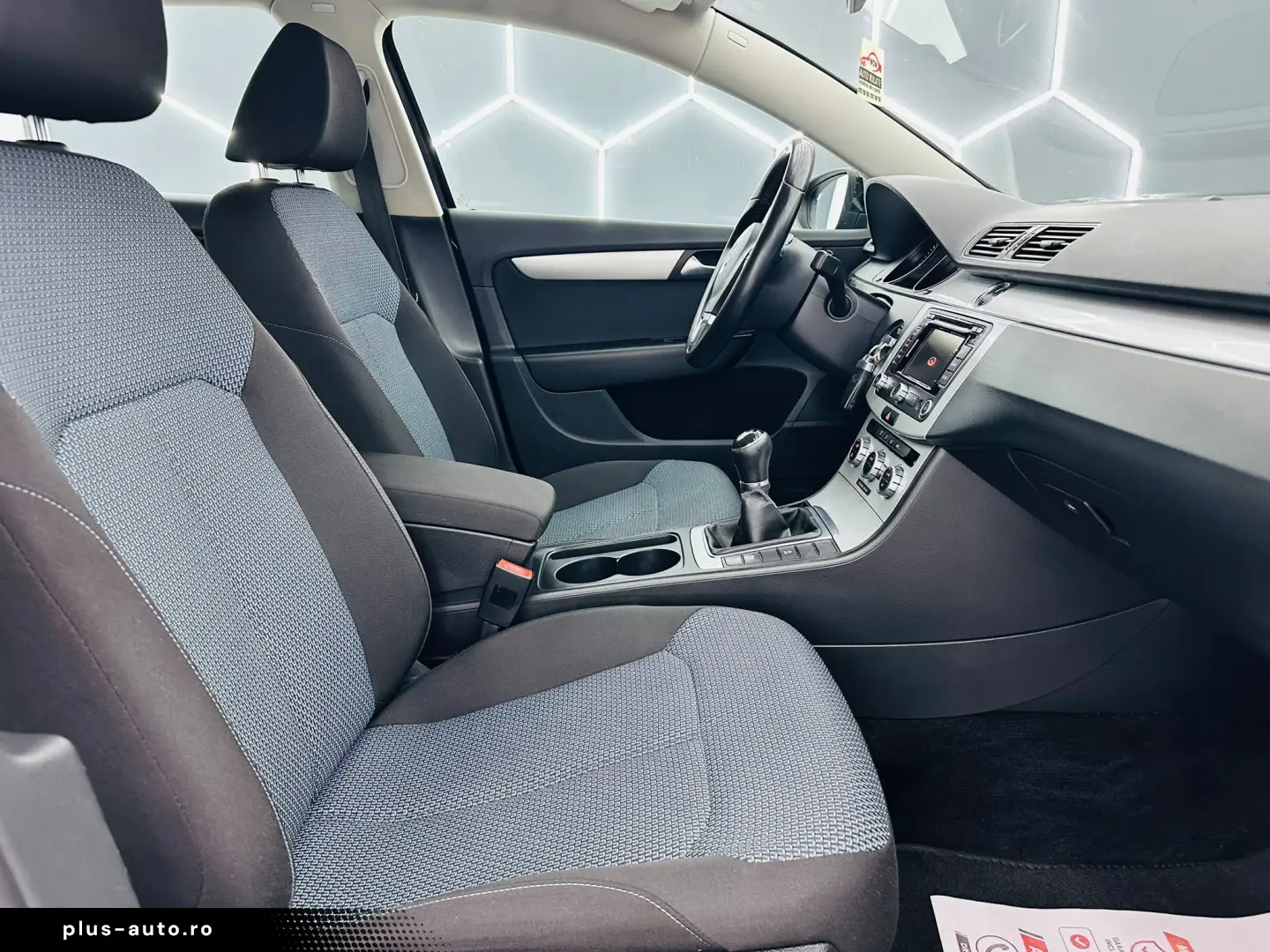 VOLKSWAGEN PASSAT 2013 1.6D E5 Garantie 12 Luni Rate Avans 0