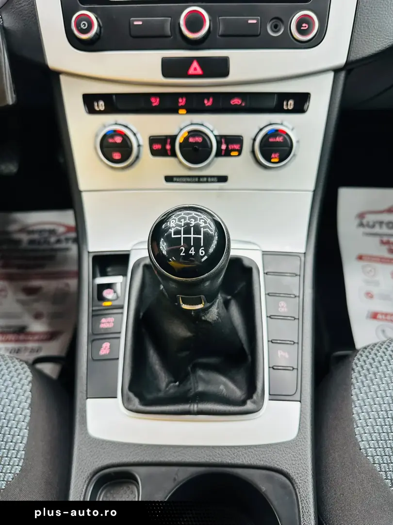 VOLKSWAGEN PASSAT 2013 1.6D E5 Garantie 12 Luni Rate Avans 0