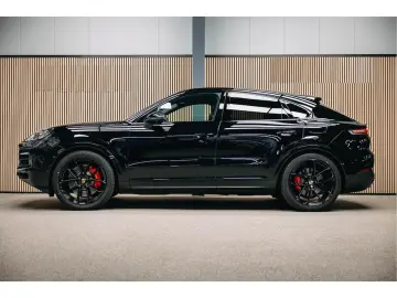 741 CP- Unic in RO (Verde) Porsche Cayenne Coupé