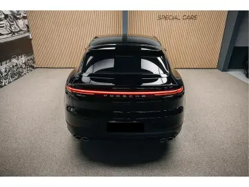 741 CP- Unic in RO (Verde) Porsche Cayenne Coupé