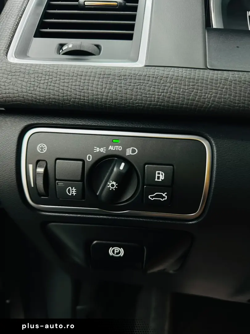VOLVO XC60 2016 2.0D E6 Garantie 12 Luni Rate Avans 0 Doar C