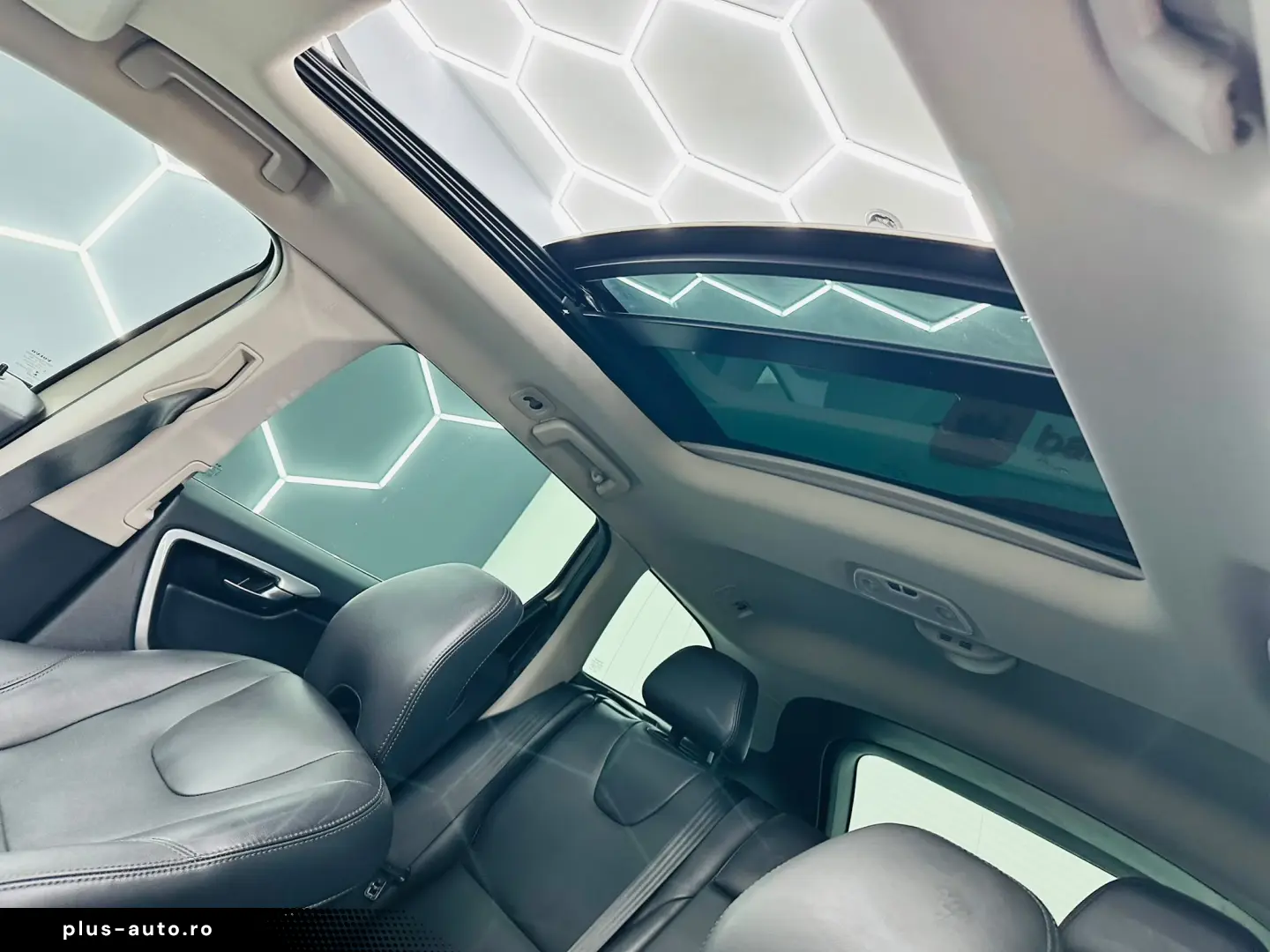 VOLVO XC60 2016 2.0D E6 Garantie 12 Luni Rate Avans 0 Doar C