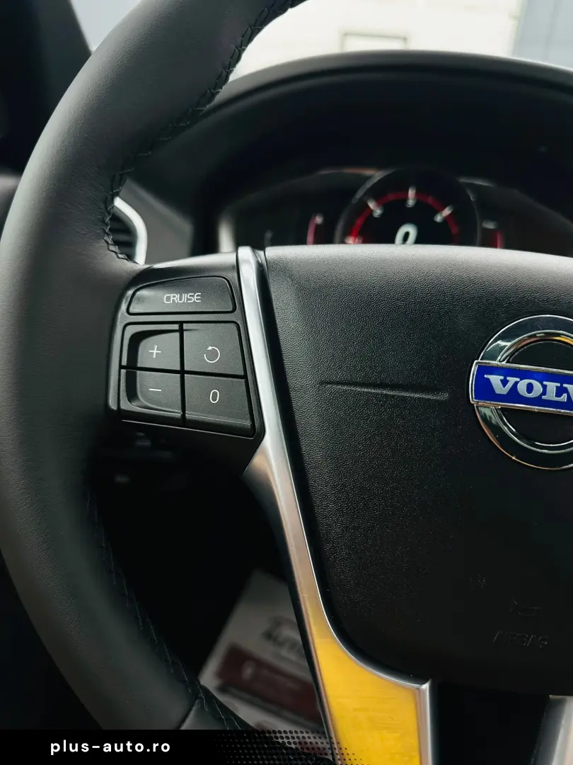VOLVO XC60 2015 2.0D E6 Garantie 12 Luni Rate Avans 0 Doar C