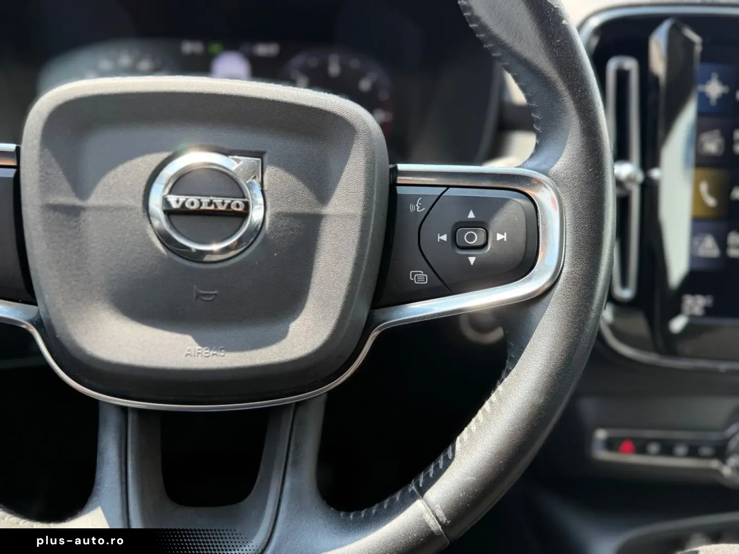 Volvo Xc-40