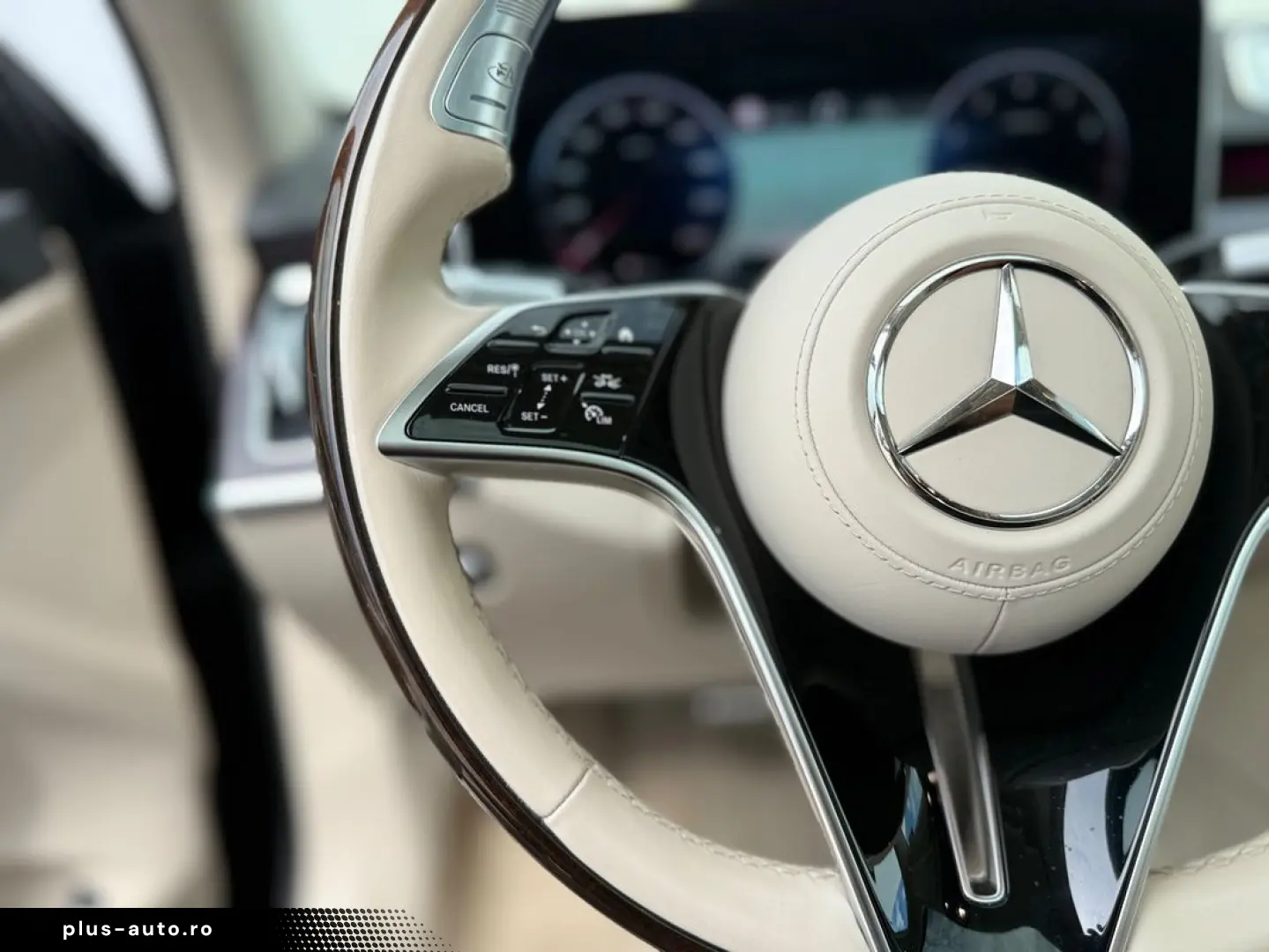 Mercedes-Benz S