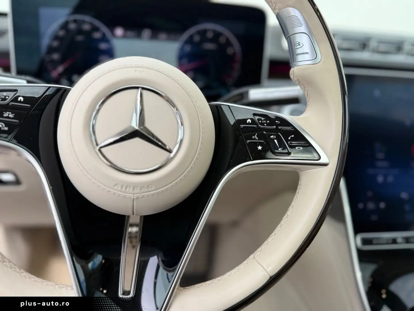 Mercedes-Benz S