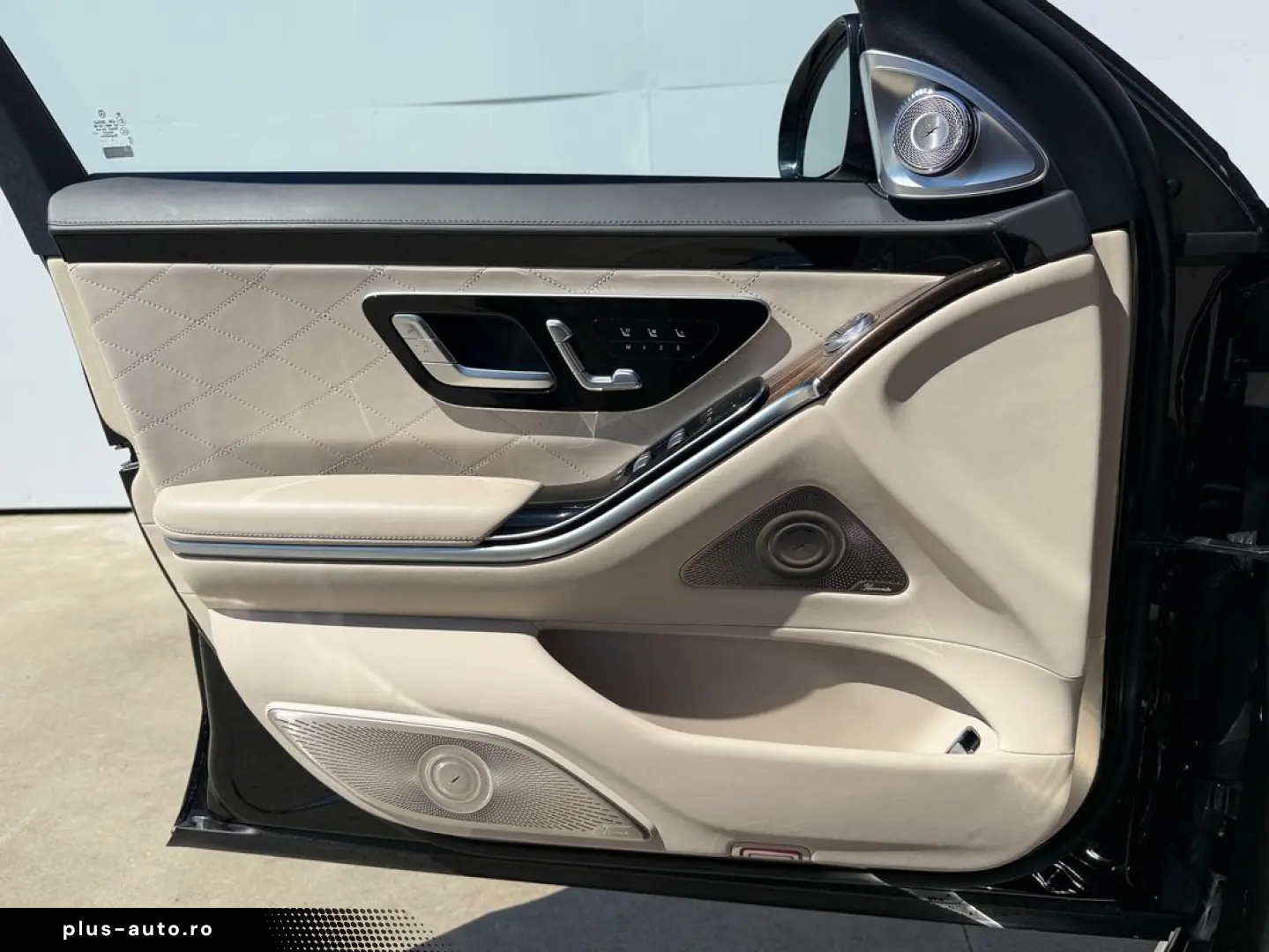 Mercedes-Benz S