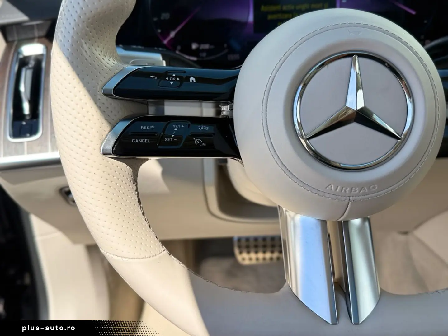 Mercedes-Benz S