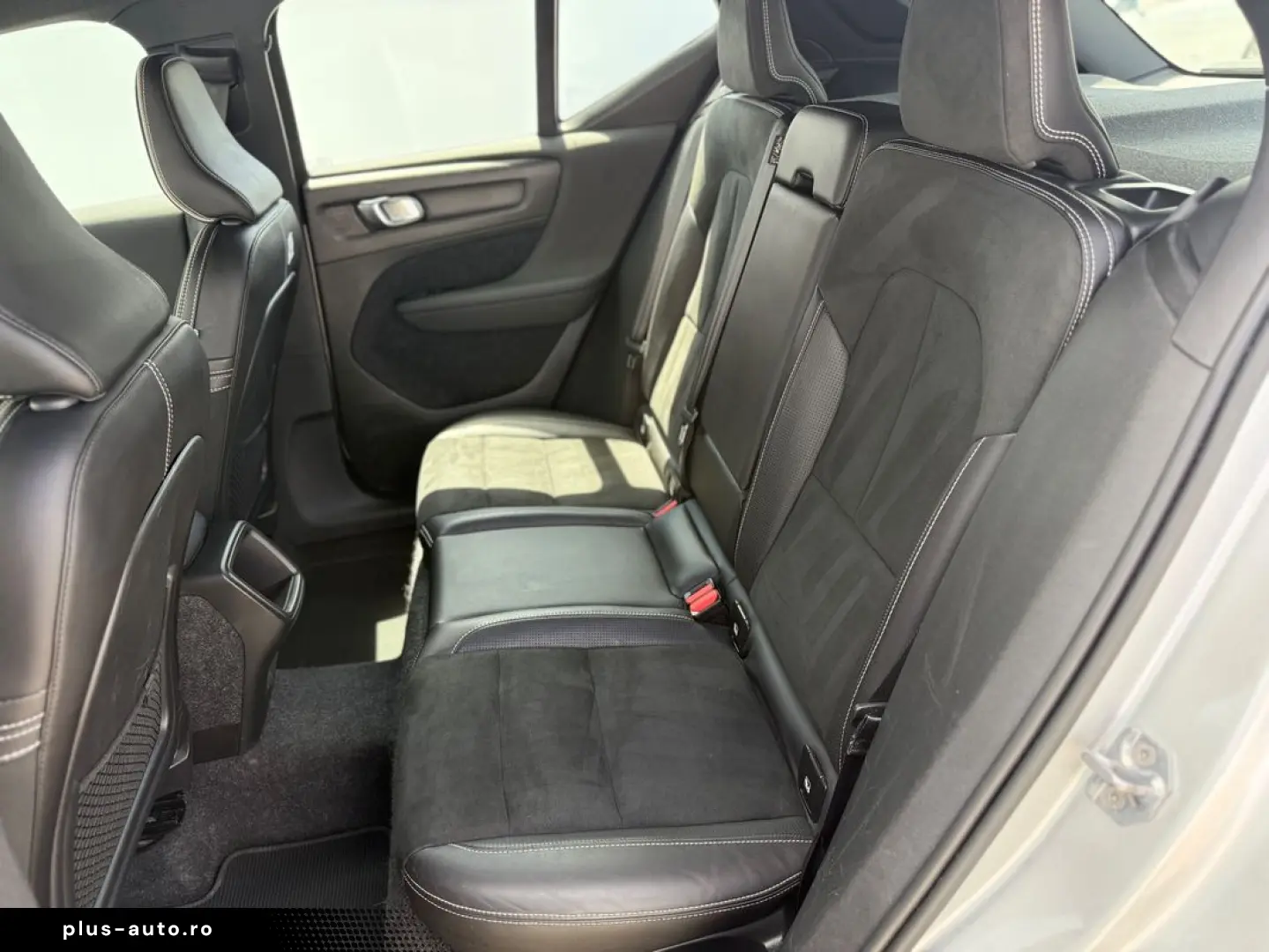 Volvo Xc-40