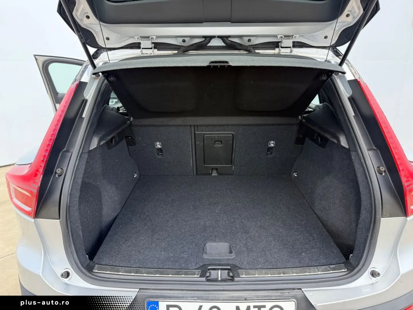 Volvo Xc-40