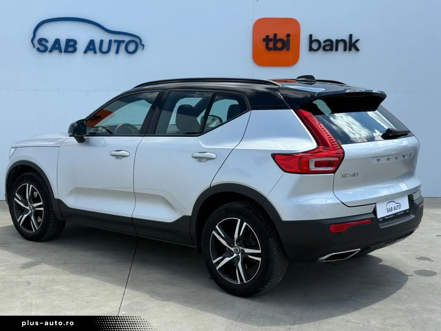Volvo Xc-40