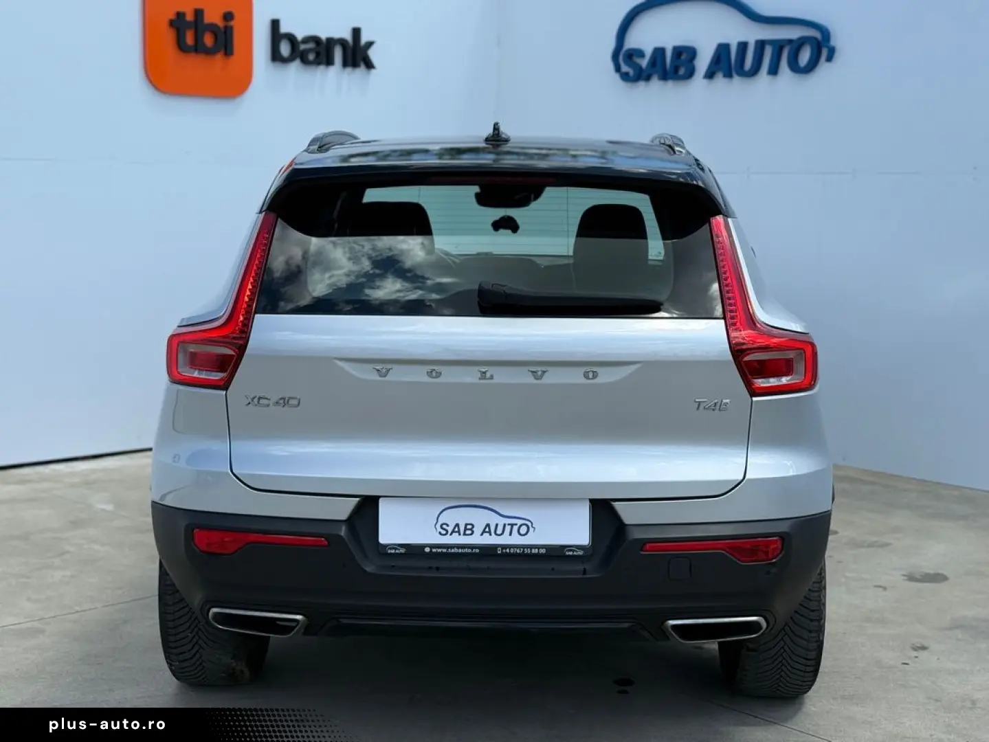 Volvo Xc-40