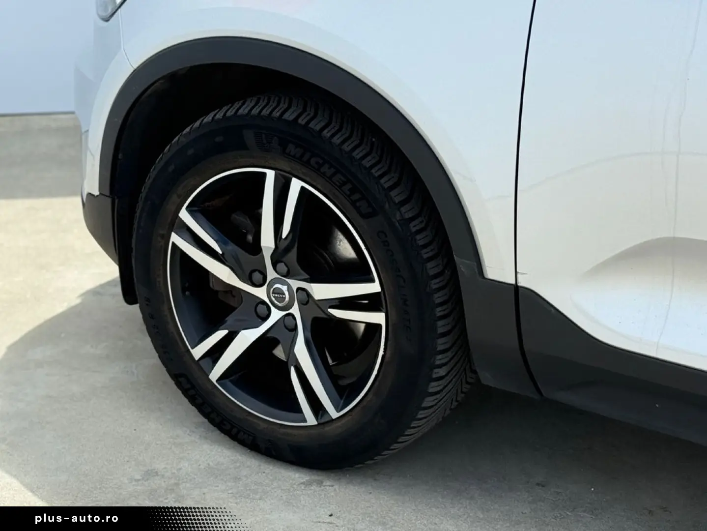 Volvo Xc-40