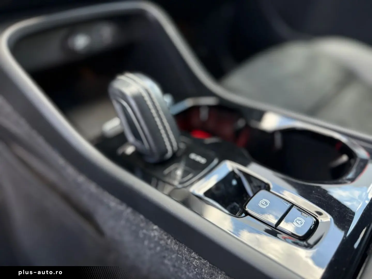 Volvo Xc-40