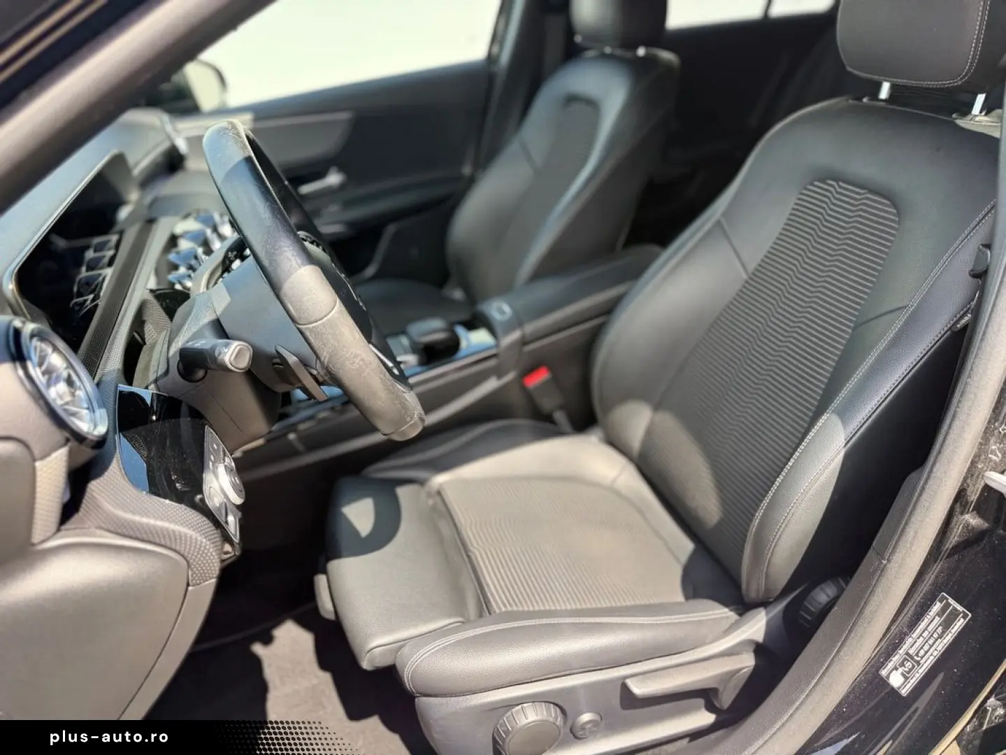 Mercedes-Benz A-180