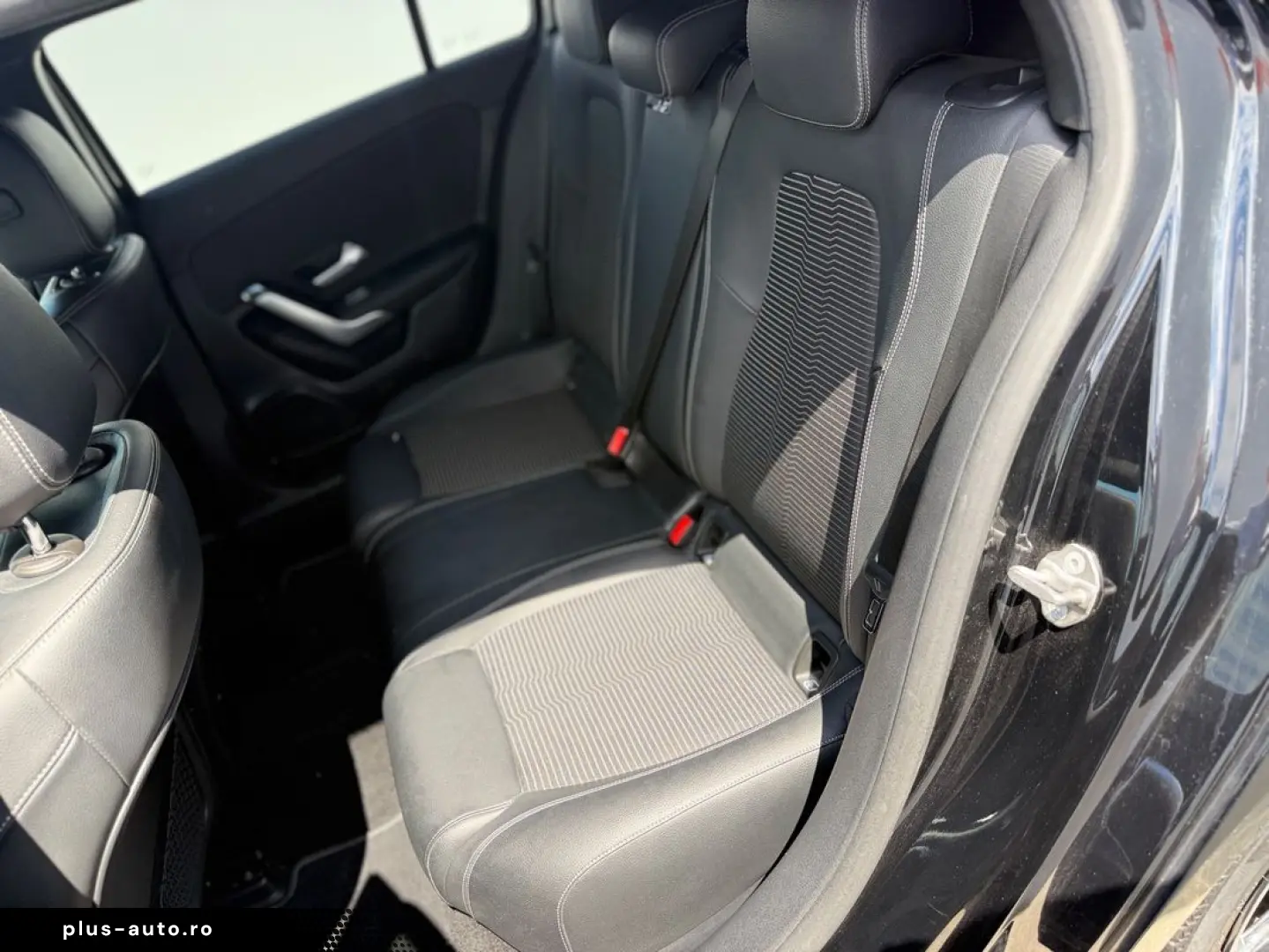Mercedes-Benz A-180