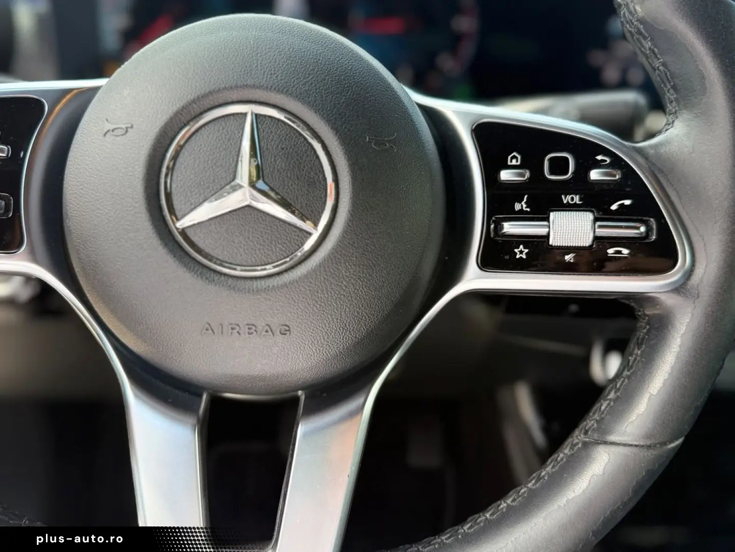 Mercedes-Benz A-180