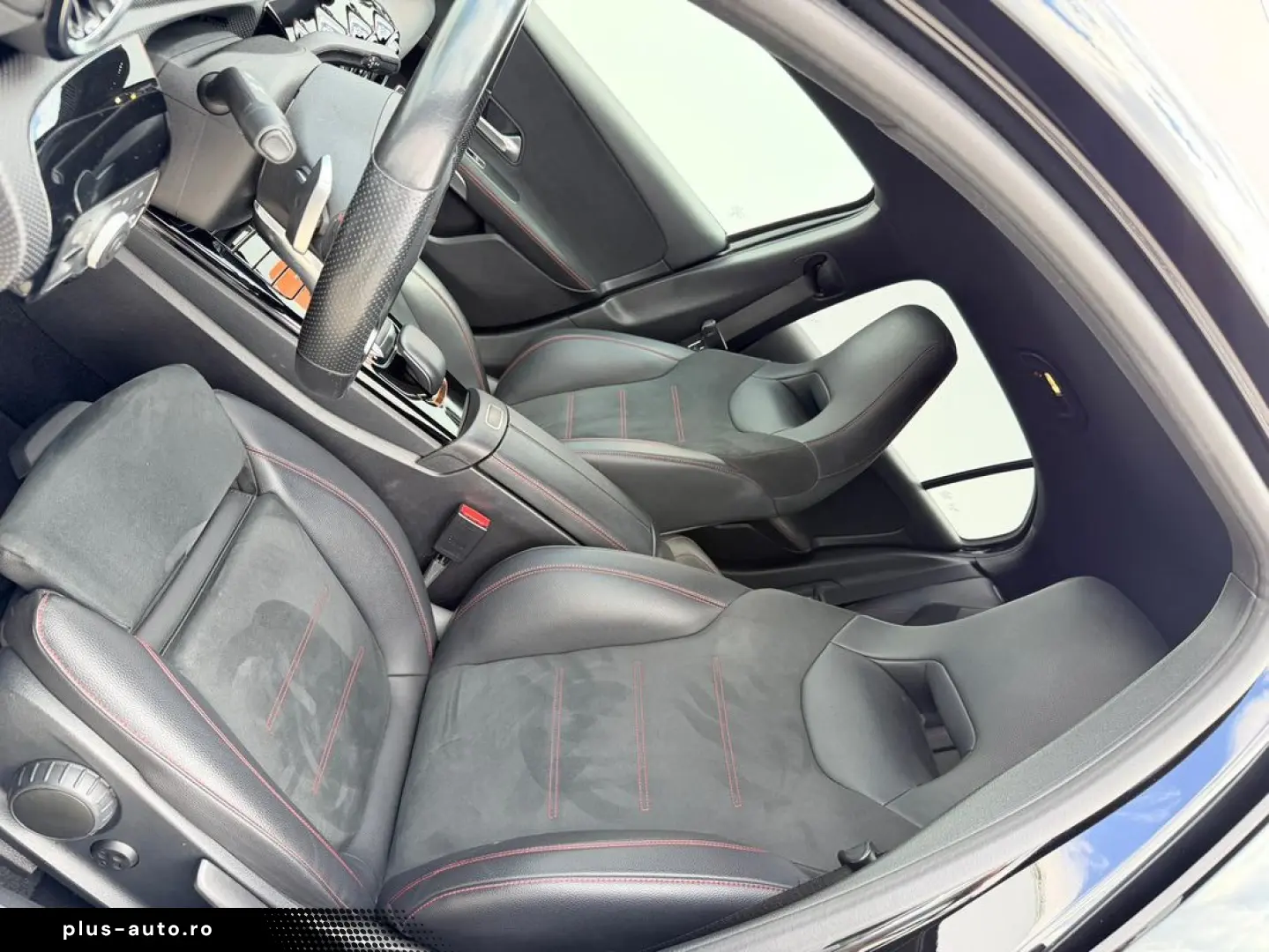 Mercedes-Benz A-180