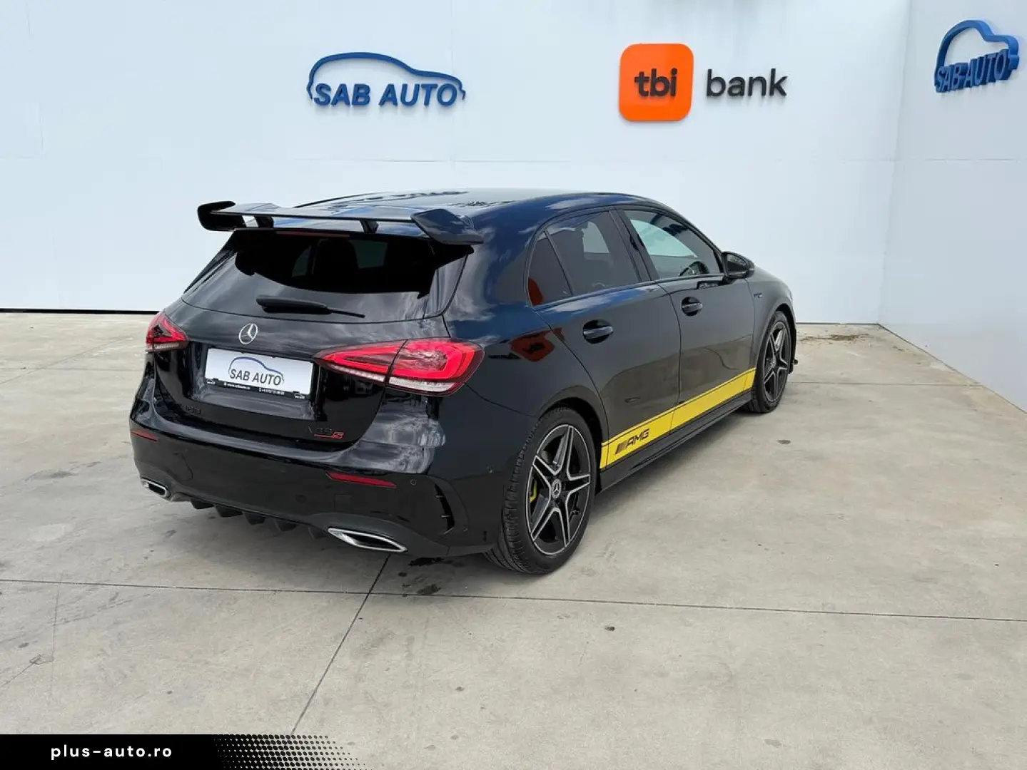 Mercedes-Benz A-180