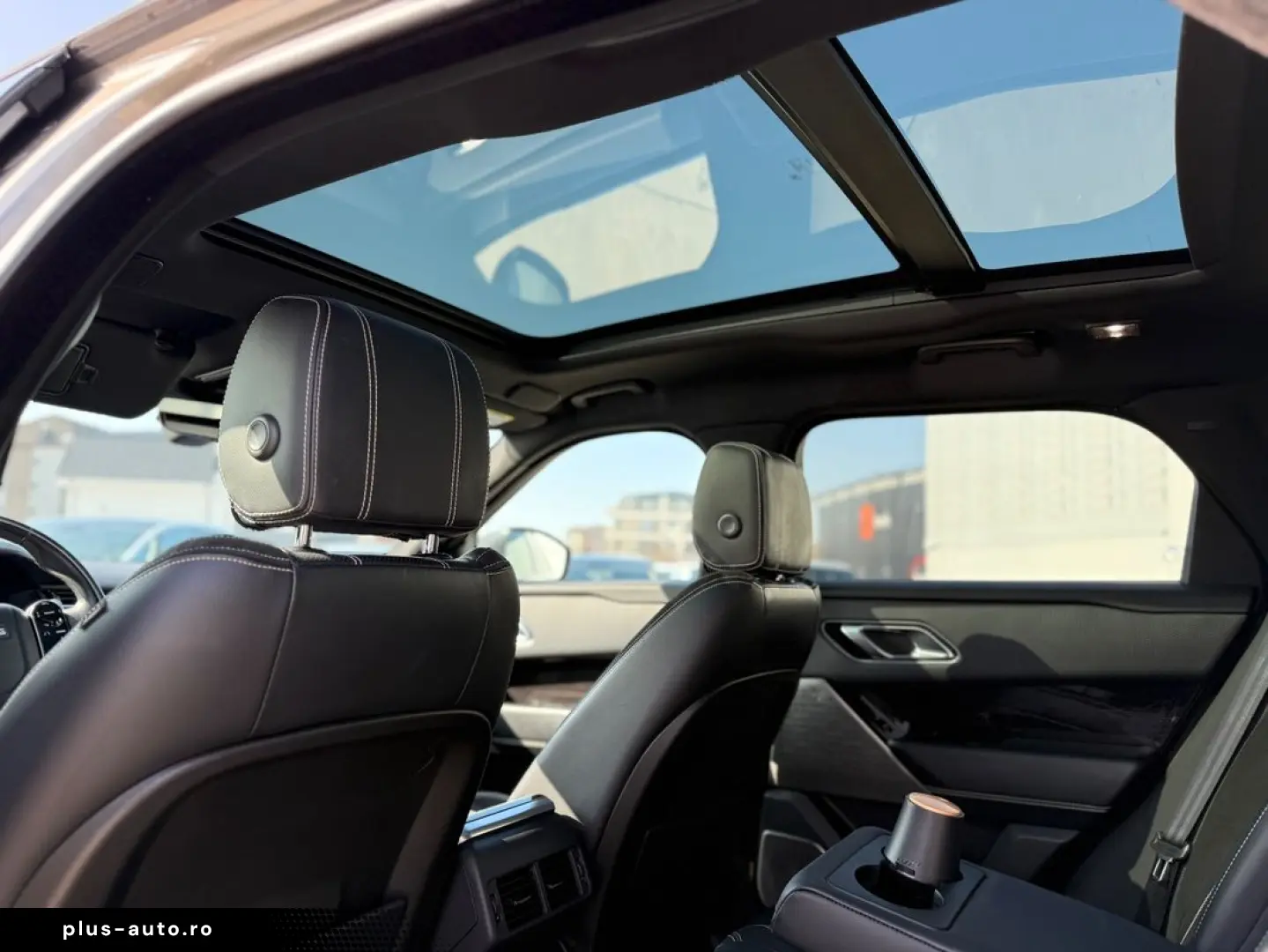 Land-Rover Range-Rover-Velar