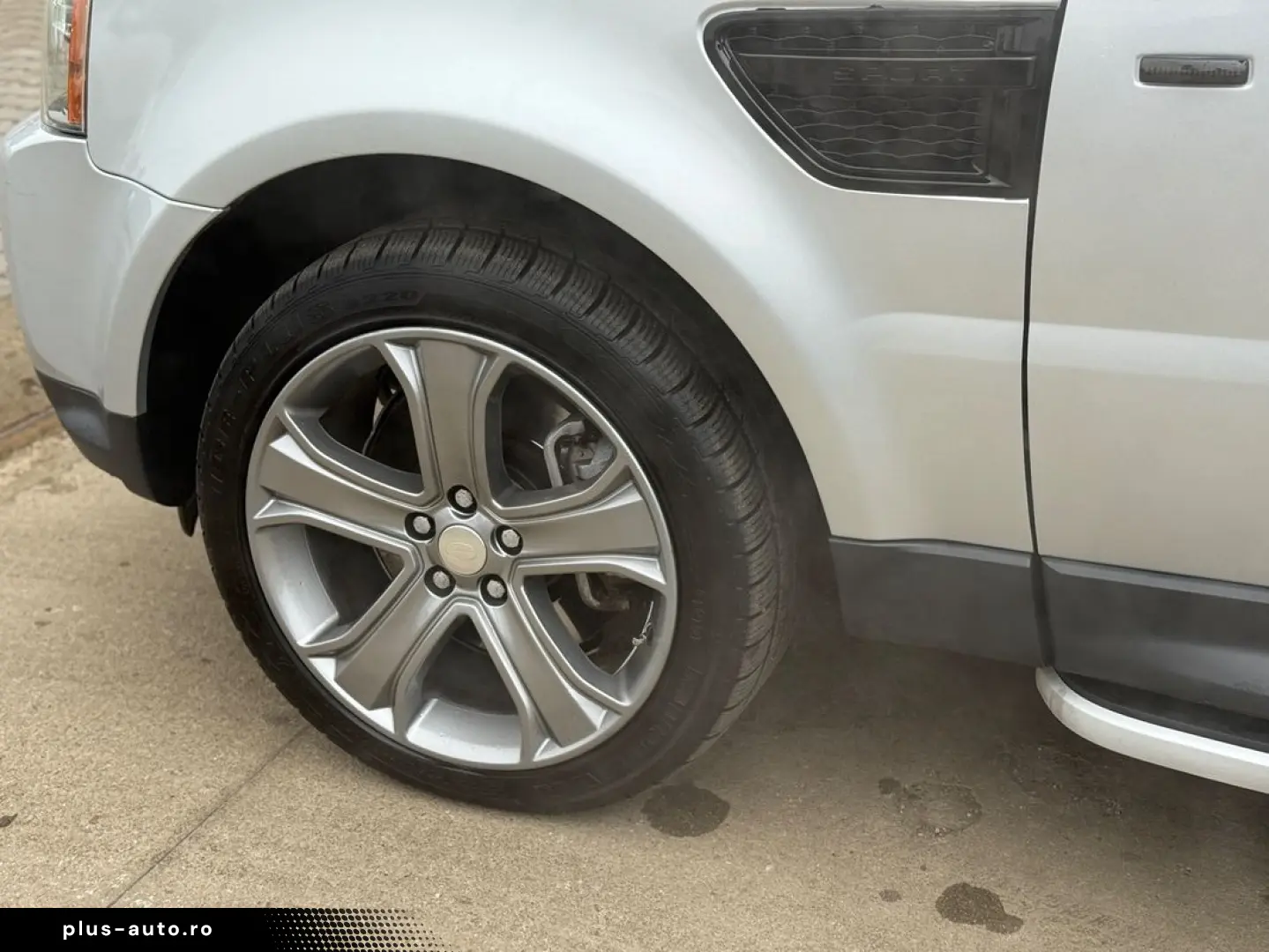 Land-Rover Range-Rover-Sport