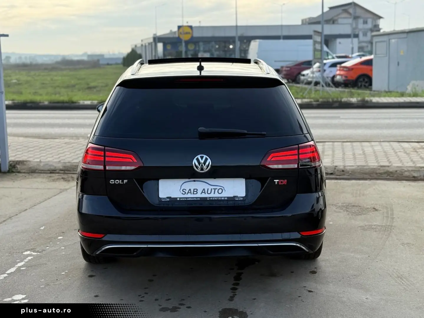 Volkswagen Golf
