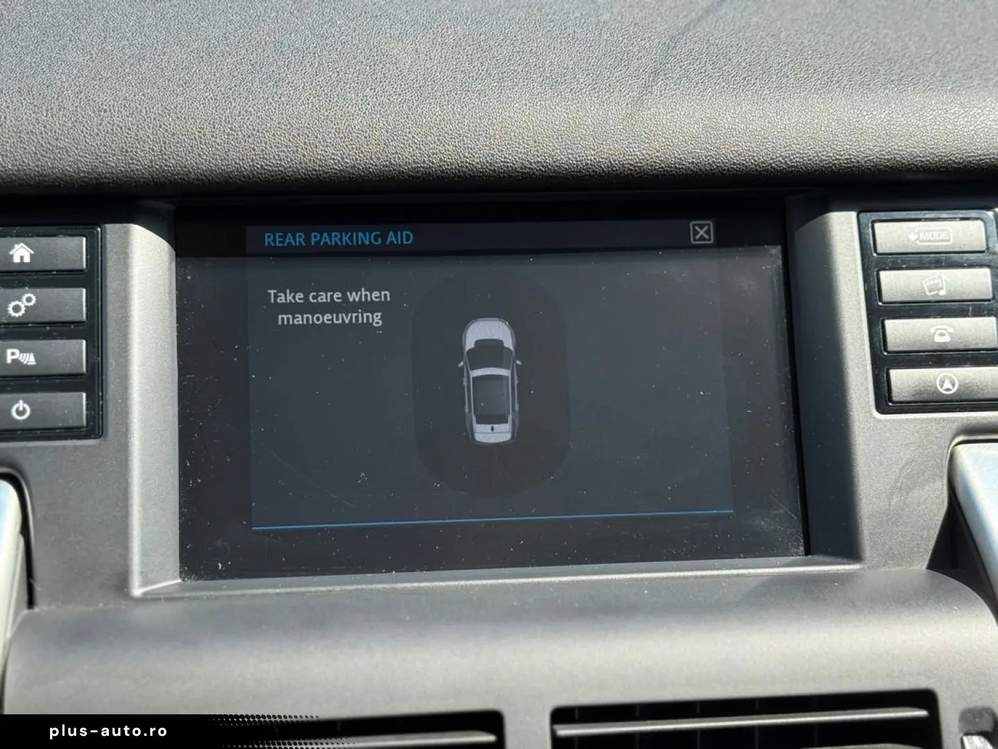 Land-Rover Discovery-Sport