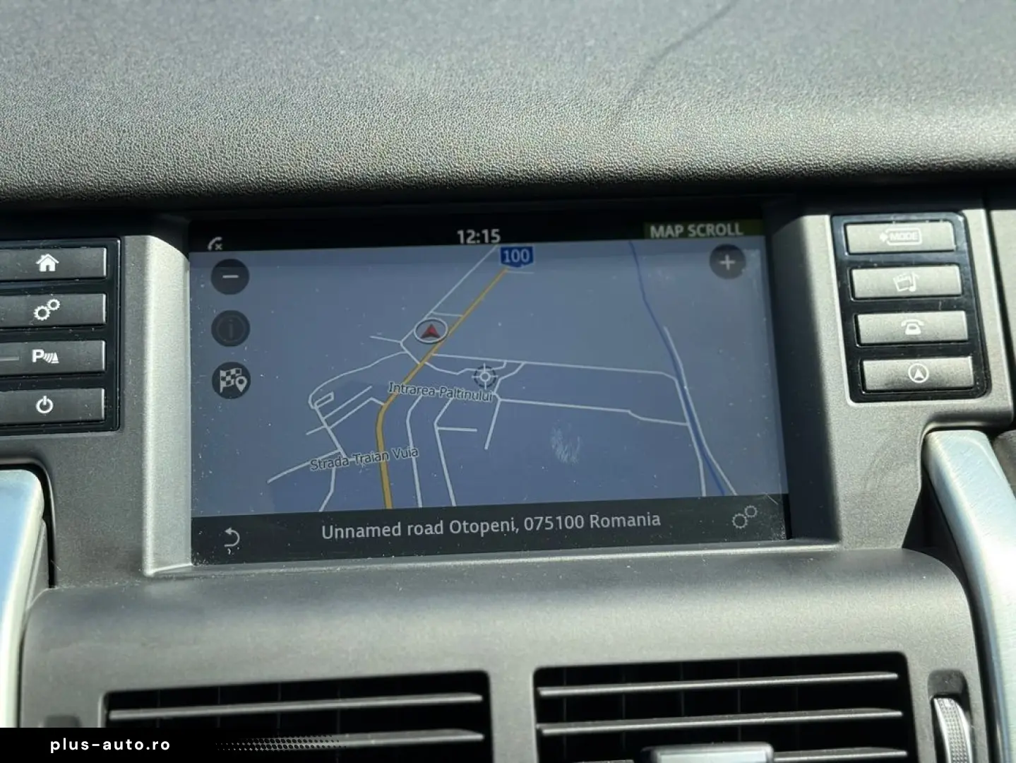 Land-Rover Discovery-Sport