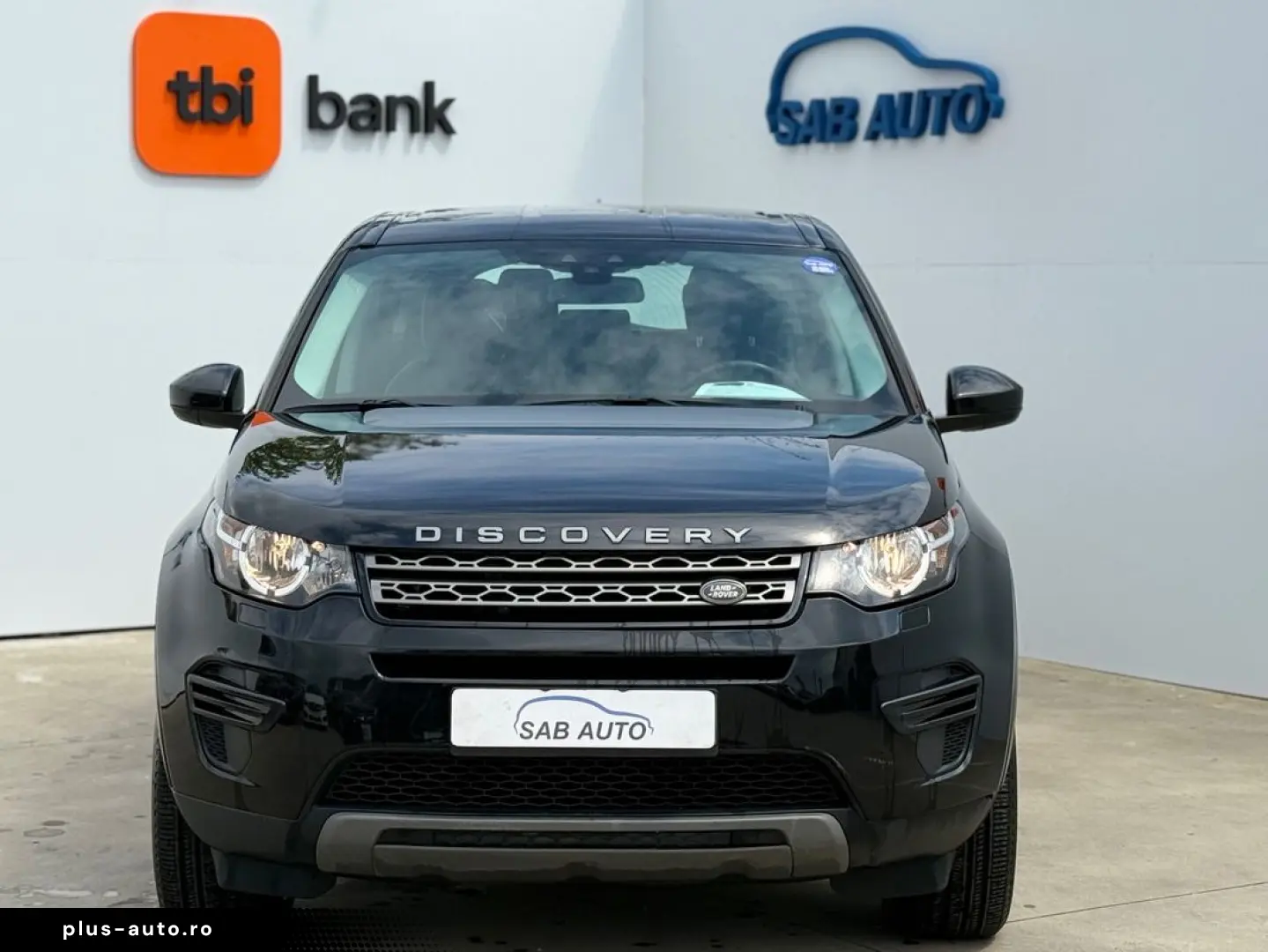 Land-Rover Discovery-Sport