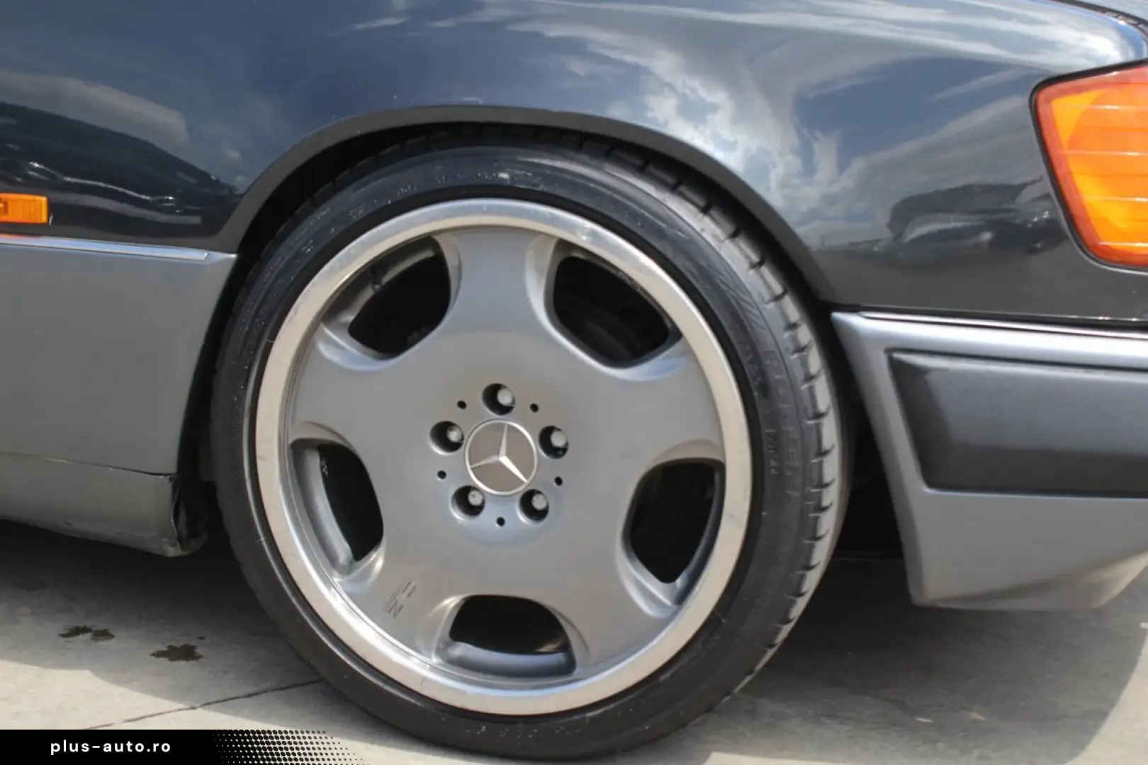 Mercedes-Benz E