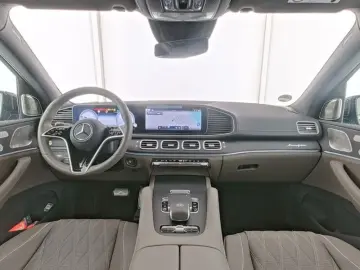 MERCEDES-BENZ Mercedes-Maybach GLS 600 VIP TWOTONE M…