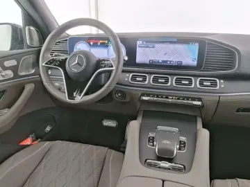MERCEDES-BENZ Mercedes-Maybach GLS 600 VIP TWOTONE M…
