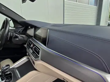 BMW X6 xDrive40d M Sport Interior Individual