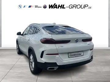 BMW X6 xDrive40i LC PROF HUD PANO E-SITZE