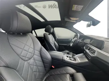 BMW X6 xDrive40i LC PROF HUD PANO E-SITZE
