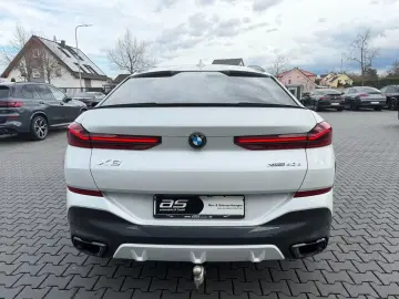 BMW X6 40xd MSPORT INDIVIDUAL INTERIOR MASSAGE